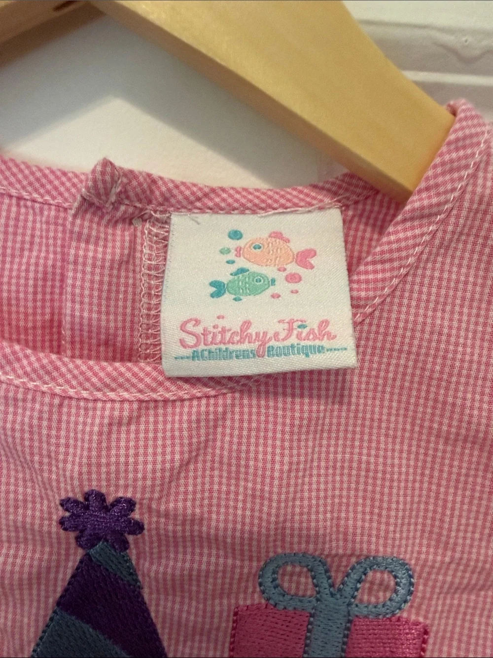 Stitchy Fish pretty pink